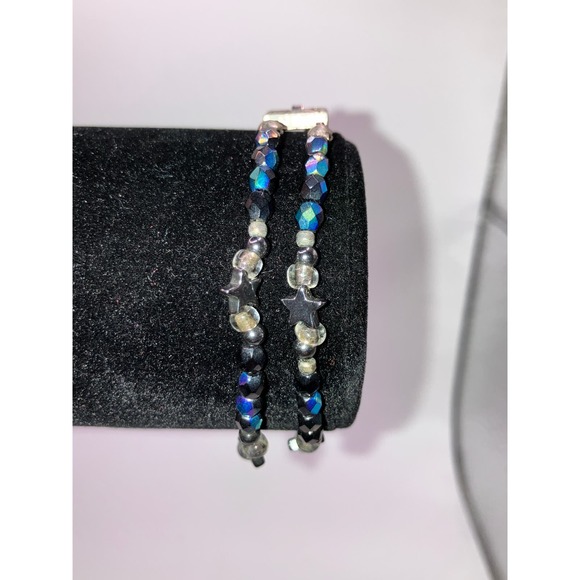 Double-Layer Translucent Colored Beads and Stars Bracelet! - Picture 5 of 8